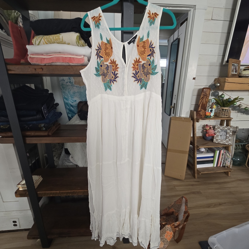 Lulu's Cream Maxi Dress with Multicolor Embroidery